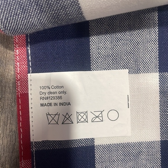 Table runner - Picture 9 of 9